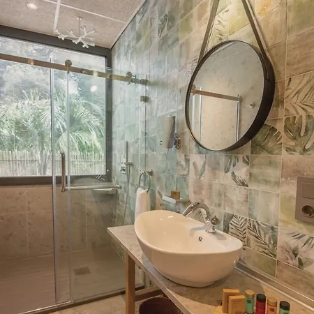 מלון Casa Coco Boutique & 4*s - Adults Only 4*